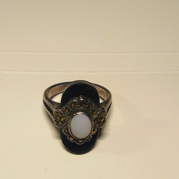 Opal, Silver, and black ring - Picture 2 of 4